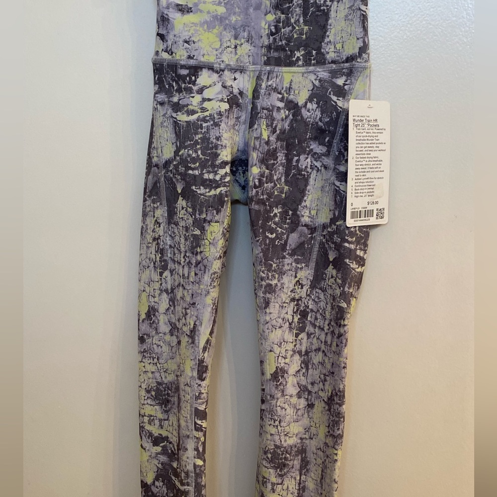 Size 0 green and gray wunder train Lululemon tights